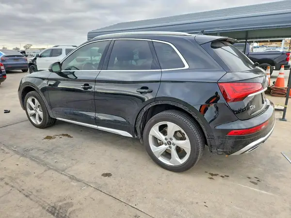 WA1GAAFY2P2071577 2023 AUDI Q5 - Image 2