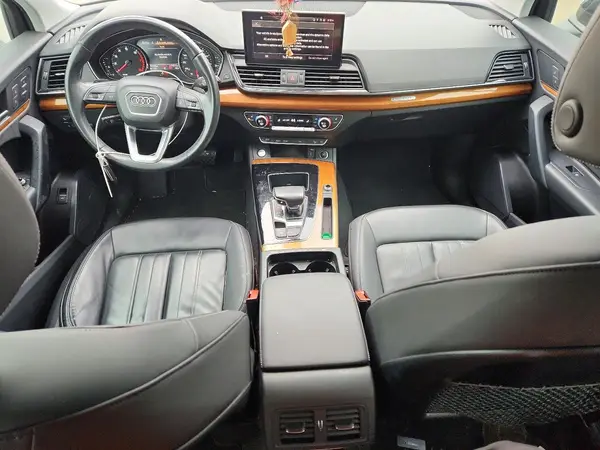 WA1GAAFY2P2071577 2023 AUDI Q5 - Image 8