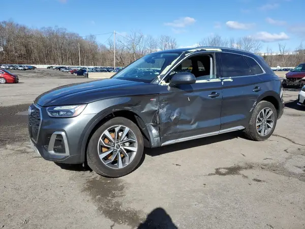 WA1GAAFY2P2102326 2023 AUDI Q5 - Image 1