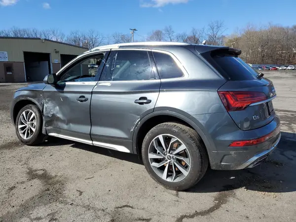 WA1GAAFY2P2102326 2023 AUDI Q5 - Image 2