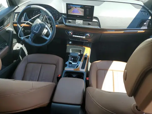 WA1GAAFY2P2105890 2023 AUDI Q5 - Image 8