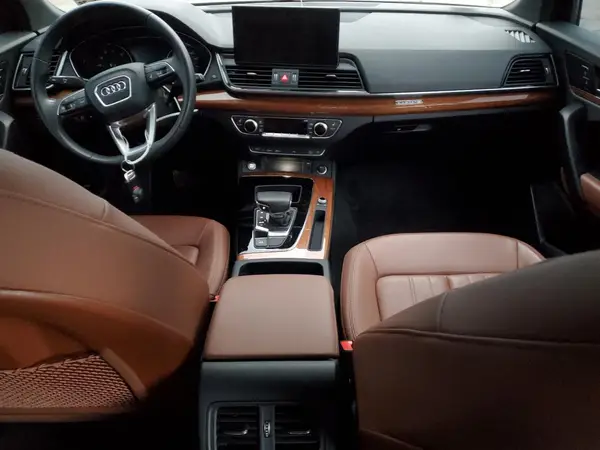 WA1GAAFY2P2155088 2023 AUDI Q5 - Image 8
