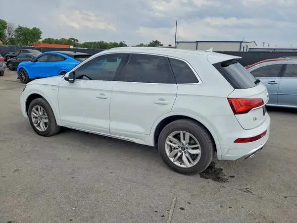 WA1GAAFY2P2158797 2023 AUDI Q5 - Image 2