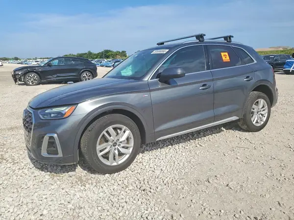 WA1GAAFY2R2066057 2024 AUDI Q5 - Image 1
