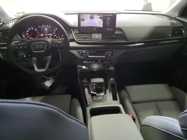 WA1GAAFY2R2070562 2024 AUDI Q5 - Image 8
