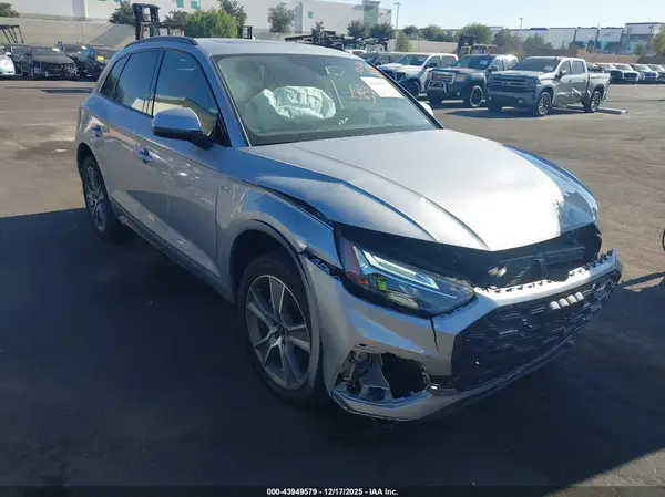 WA1GAAFY2S2039124 2025 AUDI Q5 - Image 1