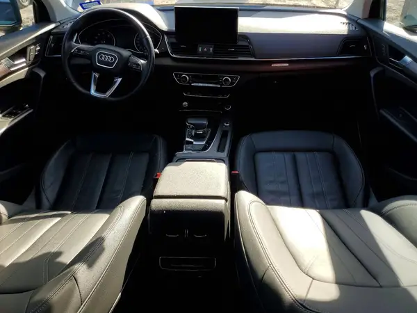 WA1GAAFY3N2067972 2022 AUDI Q5 - Image 8