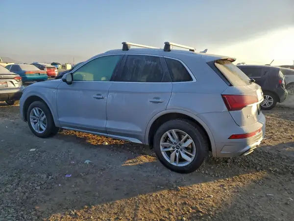 WA1GAAFY3N2085758 2022 AUDI Q5 - Image 2