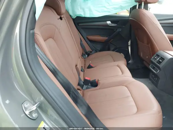 WA1GAAFY3P2043285 2023 AUDI Q5 - Image 8