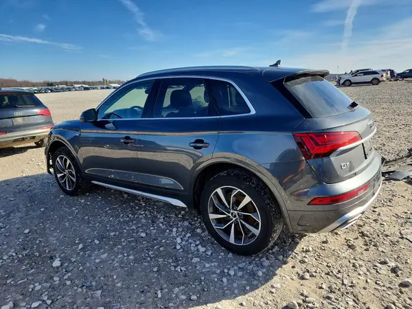 WA1GAAFY3R2036579 2024 AUDI Q5 - Image 2