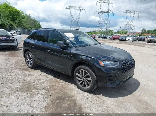 WA1GAAFY3R2113113 2024 AUDI Q5 - Image 1