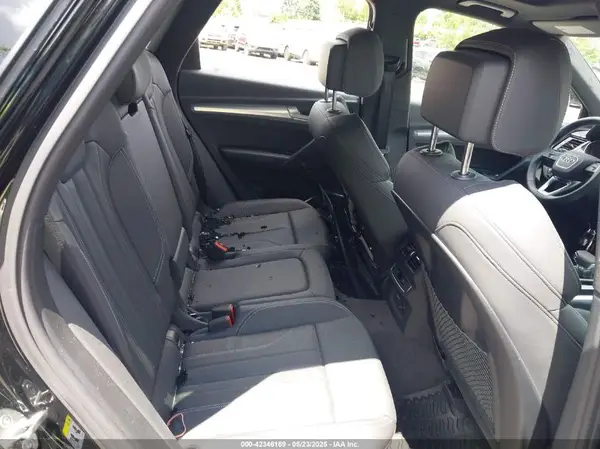 WA1GAAFY3R2113113 2024 AUDI Q5 - Image 8