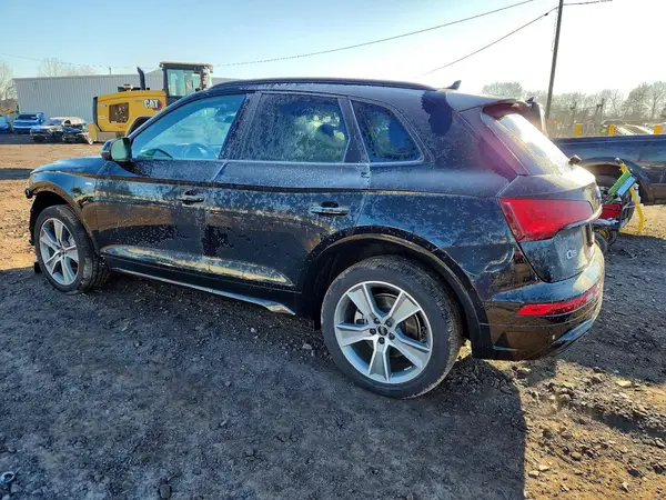 WA1GAAFY3S2040055 2025 AUDI Q5 - Image 2