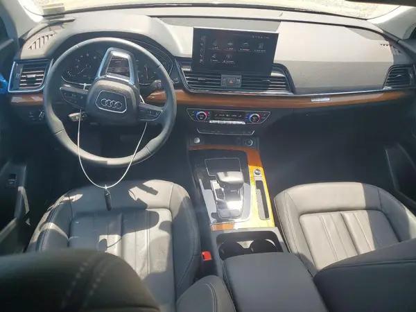 WA1GAAFY4P2073945 2023 AUDI Q5 - Image 8
