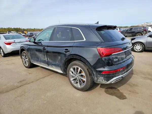 WA1GAAFY4P2105633 2023 AUDI Q5 - Image 2