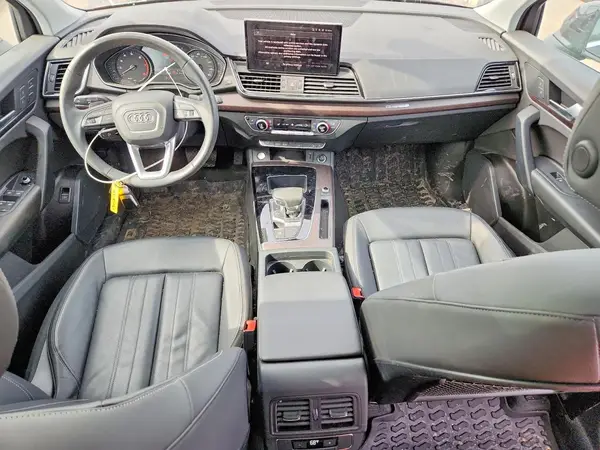 WA1GAAFY4P2105633 2023 AUDI Q5 - Image 8