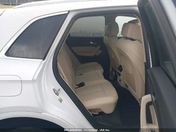 WA1GAAFY4R2024229 2024 AUDI Q5 - Image 8