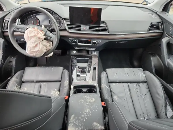 WA1GAAFY4R2034775 2024 AUDI Q5 - Image 8