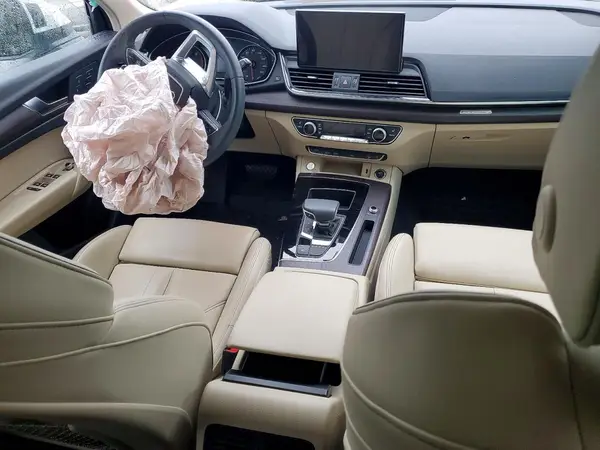 WA1GAAFY4R2054282 2024 AUDI Q5 - Image 8