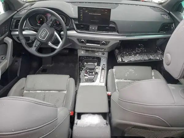 WA1GAAFY4R2118157 2024 AUDI Q5 - Image 8