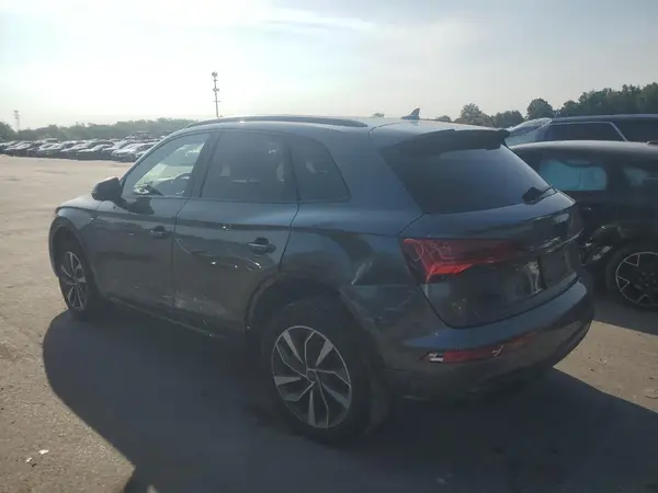 WA1GAAFY4R2121785 2024 AUDI Q5 - Image 2
