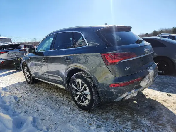WA1GAAFY4R2152261 2024 AUDI Q5 - Image 2