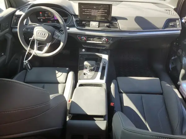 WA1GAAFY4S2013740 2025 AUDI Q5 - Image 8