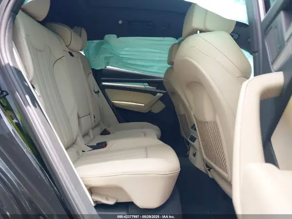WA1GAAFY4S2037004 2025 AUDI Q5 - Image 8