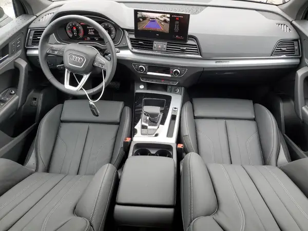 WA1GAAFY4S2057236 2025 AUDI Q5 - Image 8