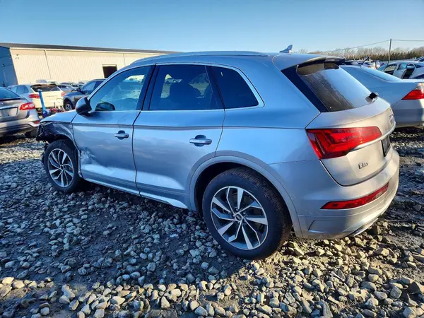 WA1GAAFY5N2080545 2022 AUDI Q5 - Image 2