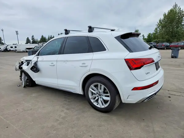 WA1GAAFY5N2084272 2022 AUDI Q5 - Image 2