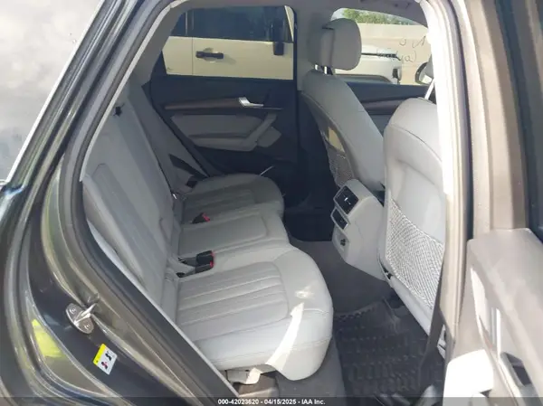 WA1GAAFY5N2135253 2022 AUDI Q5 - Image 8