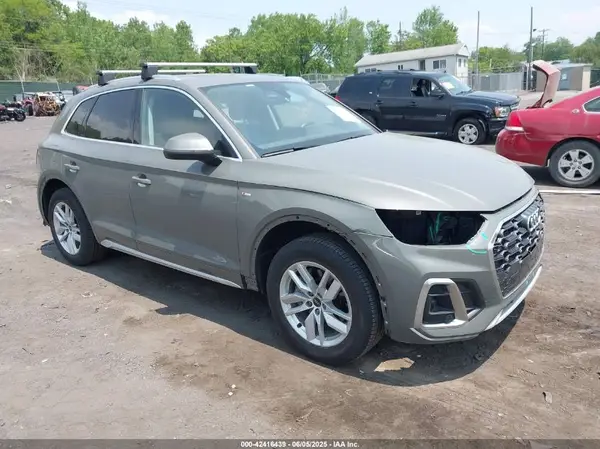 WA1GAAFY5P2012863 2023 AUDI Q5 - Image 1