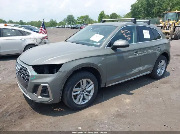 WA1GAAFY5P2012863 2023 AUDI Q5 - Image 2