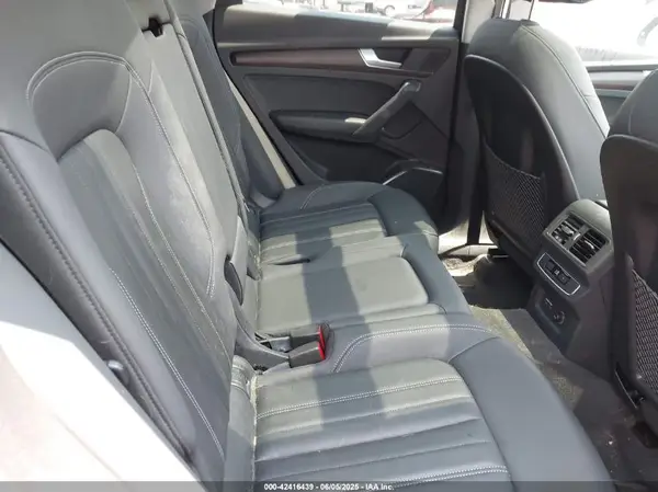 WA1GAAFY5P2012863 2023 AUDI Q5 - Image 8