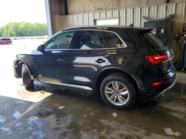 WA1GAAFY5P2025693 2023 AUDI Q5 - Image 2