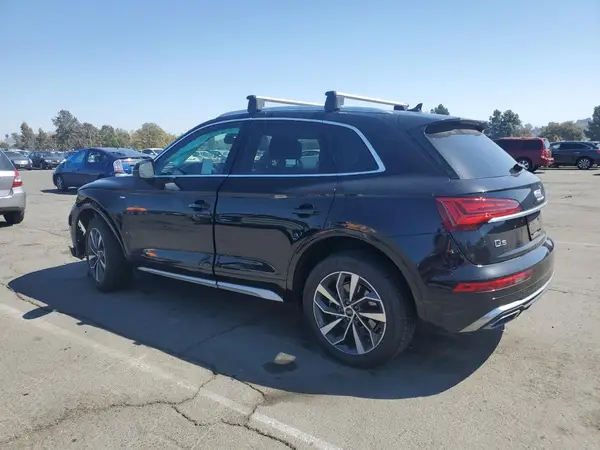 WA1GAAFY5R2010842 2024 AUDI Q5 - Image 2