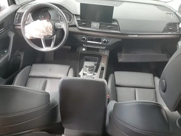 WA1GAAFY5R2081152 2024 AUDI Q5 - Image 8