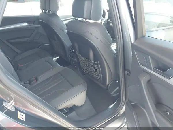 WA1GAAFY5R2109175 2024 AUDI Q5 - Image 8