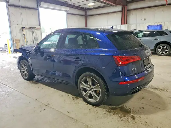 WA1GAAFY5S2016744 2025 AUDI Q5 - Image 2