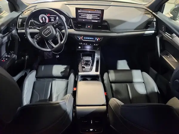 WA1GAAFY5S2025329 2025 AUDI Q5 - Image 8