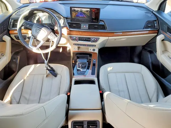 WA1GAAFY6N2046498 2022 AUDI Q5 - Image 8
