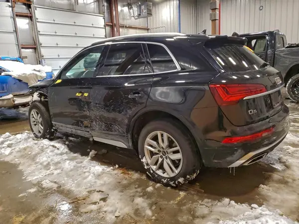 WA1GAAFY6N2052673 2022 AUDI Q5 - Image 2