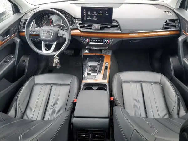 WA1GAAFY6P2109022 2023 AUDI Q5 - Image 8