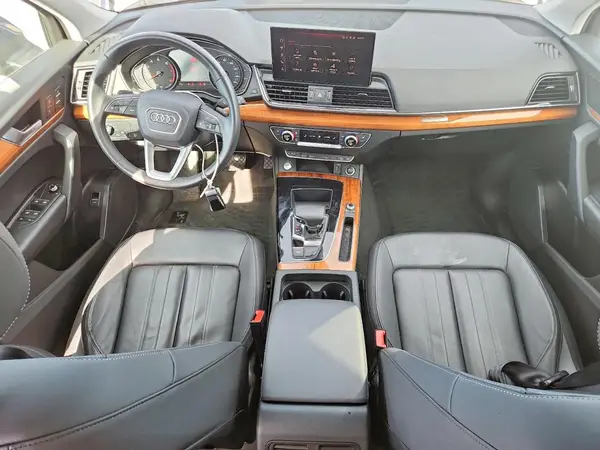 WA1GAAFY6P2182147 2023 AUDI Q5 - Image 8