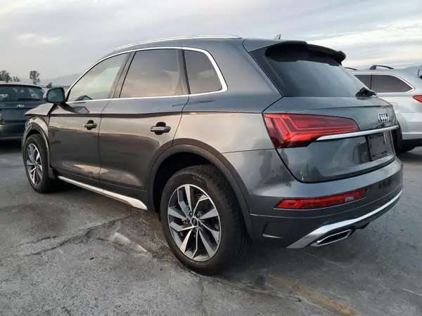 WA1GAAFY6R2073951 2024 AUDI Q5 - Image 2