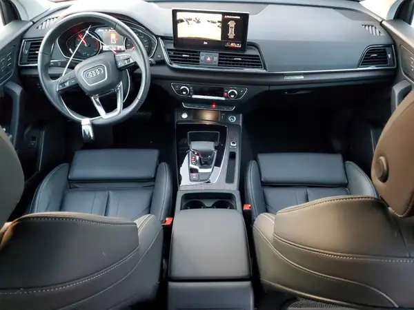 WA1GAAFY6R2073951 2024 AUDI Q5 - Image 8