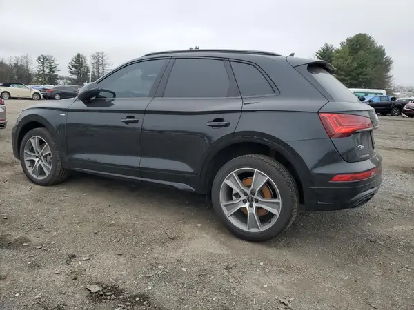 WA1GAAFY6S2041488 2025 AUDI Q5 - Image 2