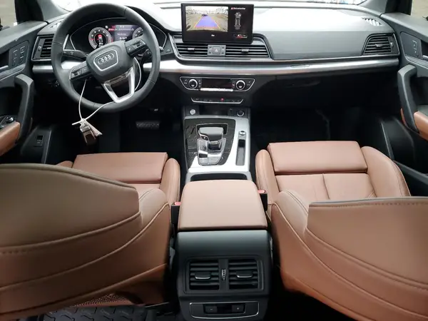 WA1GAAFY6S2041488 2025 AUDI Q5 - Image 8