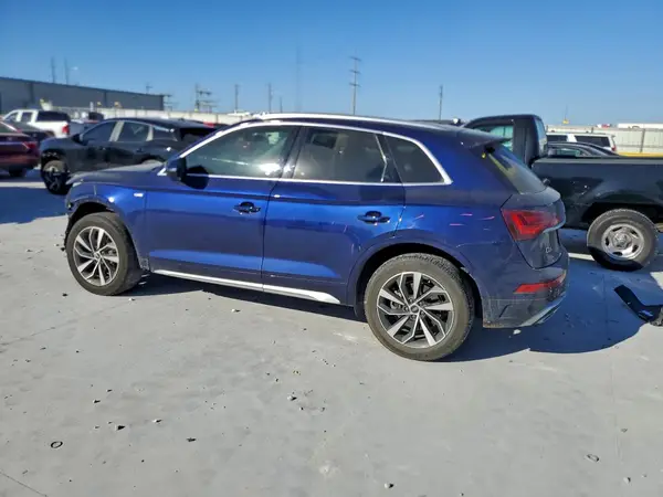 WA1GAAFY7N2032562 2022 AUDI Q5 - Image 2
